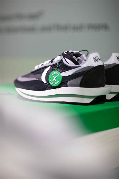 nike sacai stockx